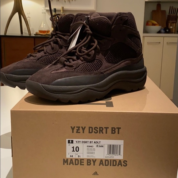 Yeezy DSRT Boot Oil 4 (2019)  l size 10 adult - Picture 8 of 8